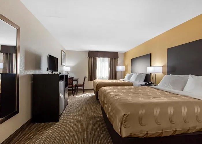 Quality & I-24 Hotel
