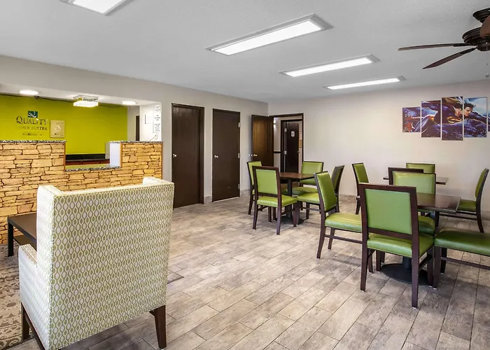 Quality & I-24 Hotel
