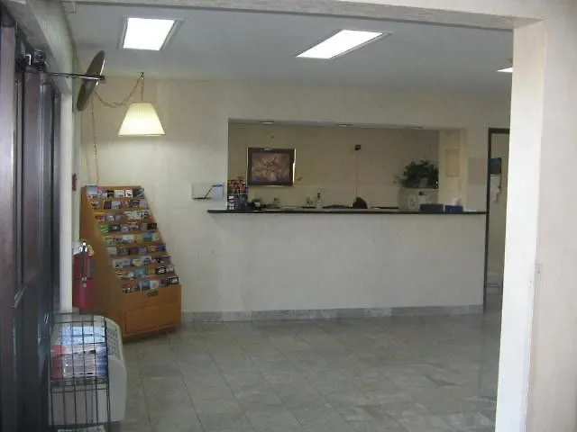 Quality & I-24 Hotel